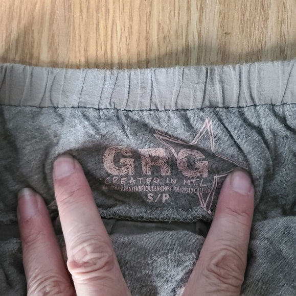 🌻2 for $6 GRG Created in Montreal summer top - Picture 3 of 6